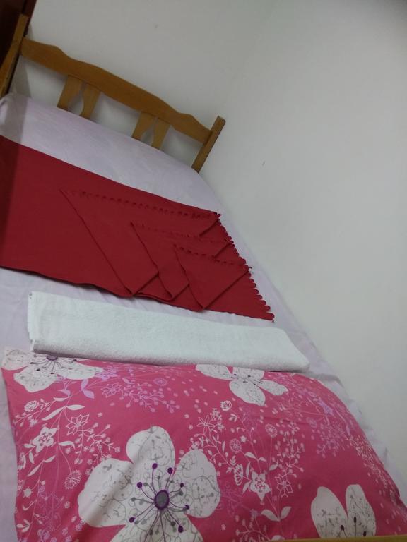 May & May Student Hostel Singapour Extérieur photo