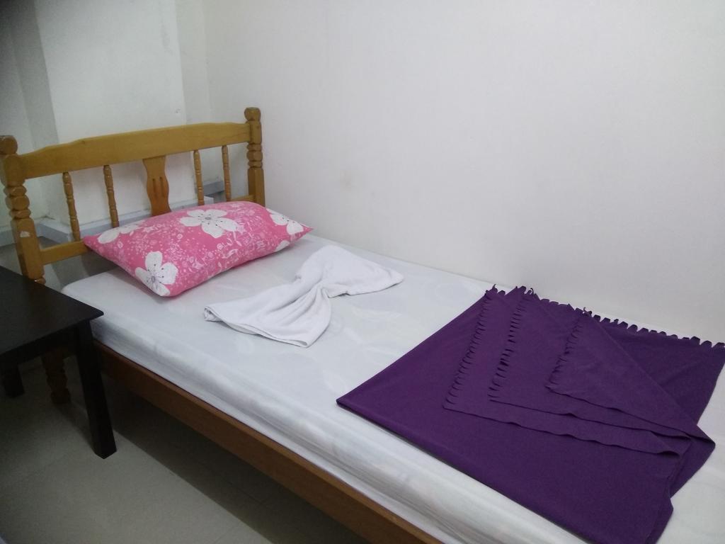 May & May Student Hostel Singapour Extérieur photo